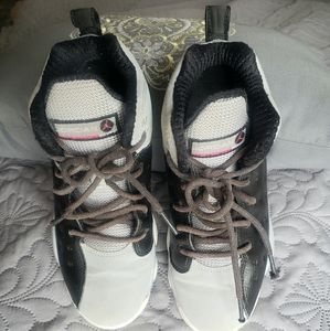 Team Jordan Jumpman black white and pink sneakers 3Y